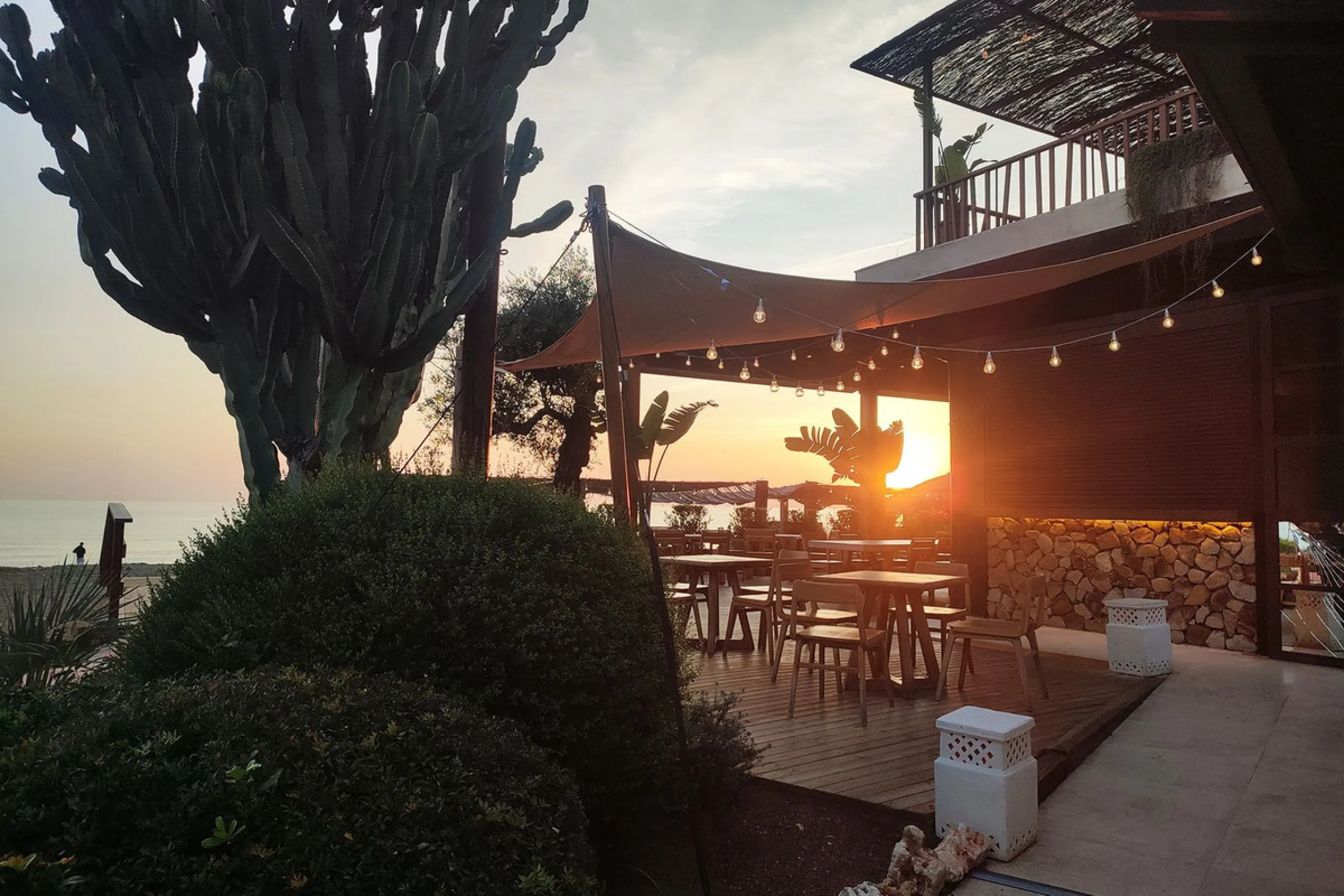 Duplex Penthouse in Venalmar: Beachside Elegance on the New Golden Mile