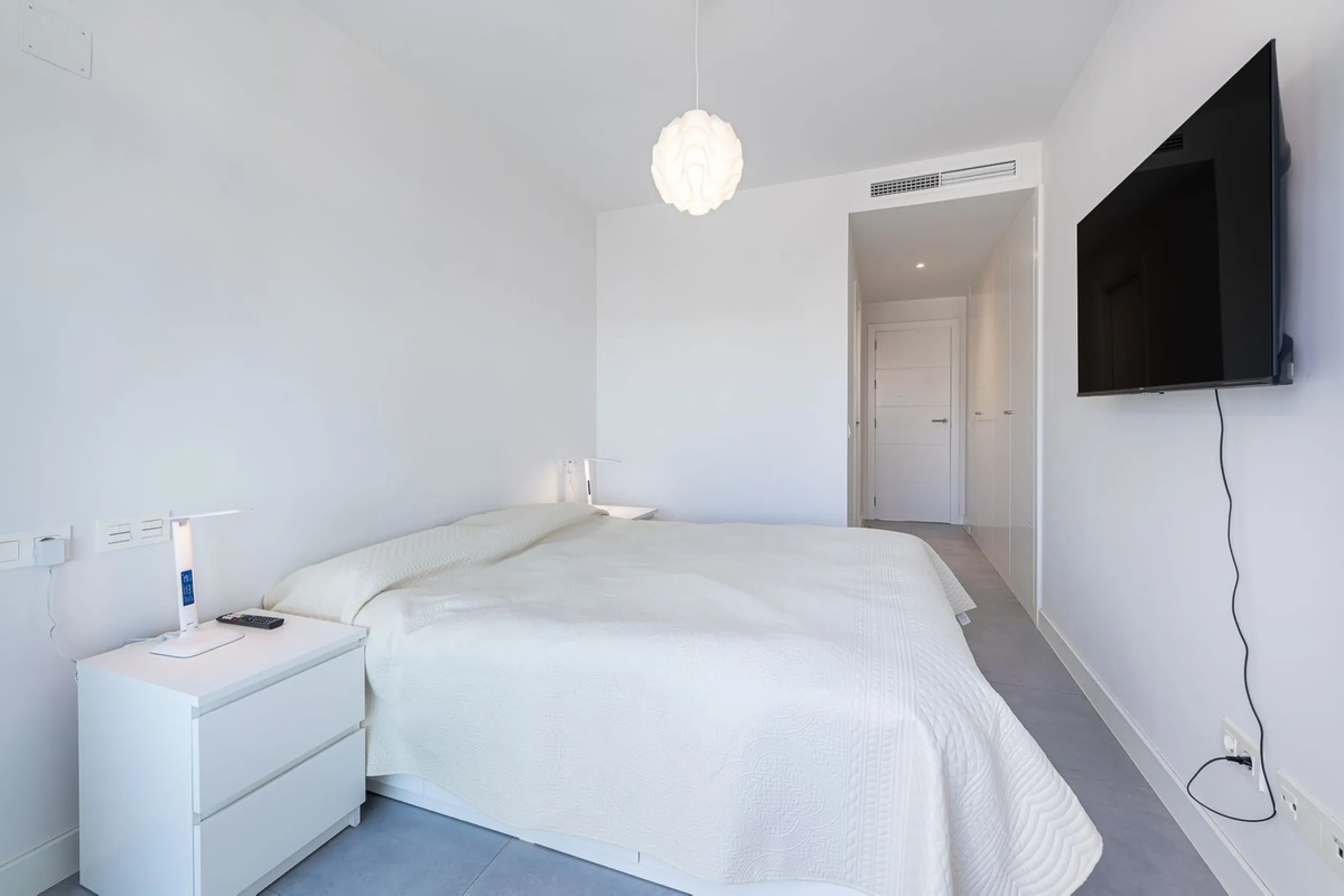 Apartment - Middle Floor Apartment в продаже в Mijas, Málaga. В доме 3 спален и 2 ванных комнат. Площадь дома 105 м²