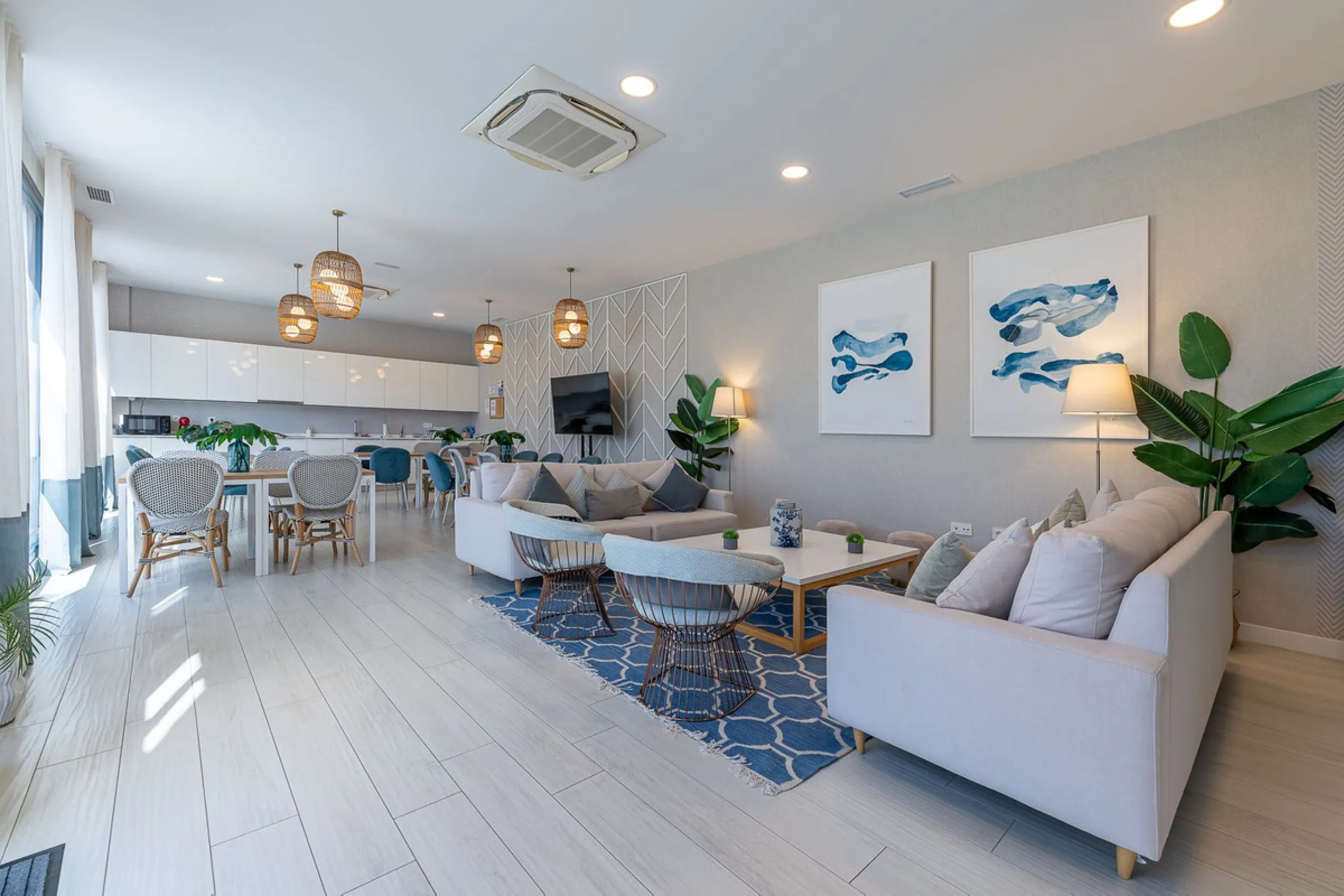 Apartment - Middle Floor Apartment в продаже в Mijas, Málaga. В доме 3 спален и 2 ванных комнат. Площадь дома 105 м²