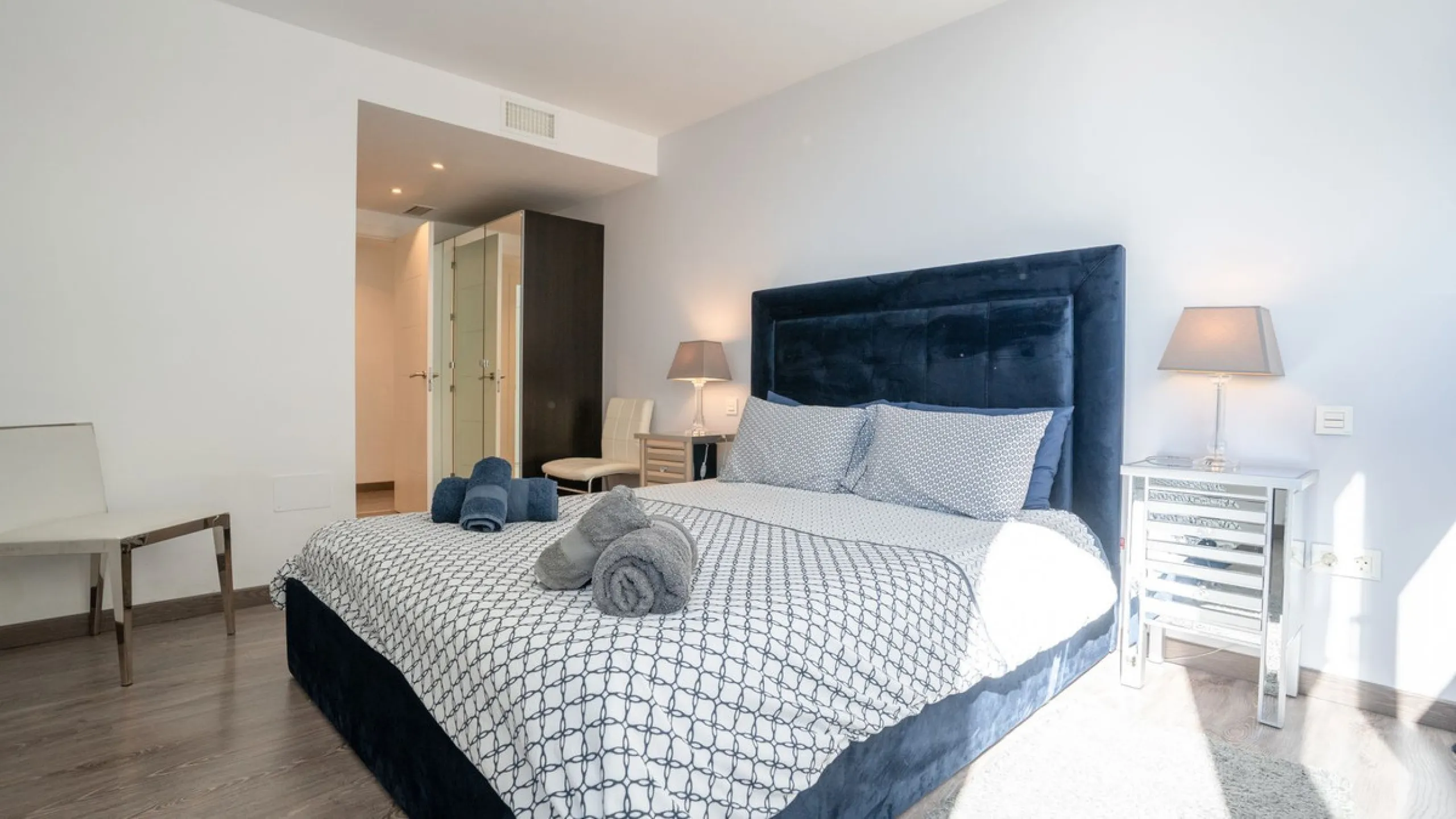 EXCLUSIVE LISTING