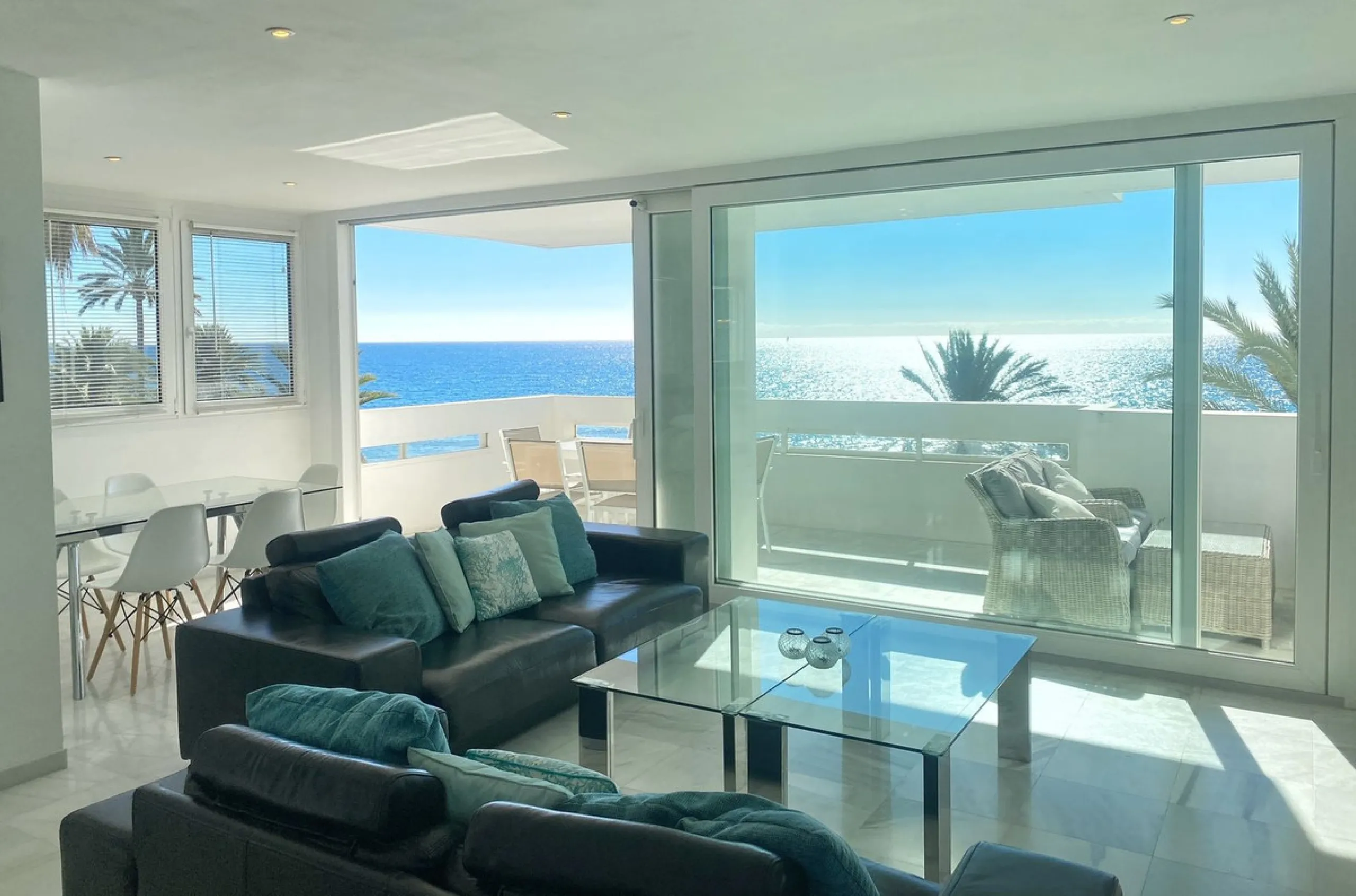 EXCLUSIVE LISTING