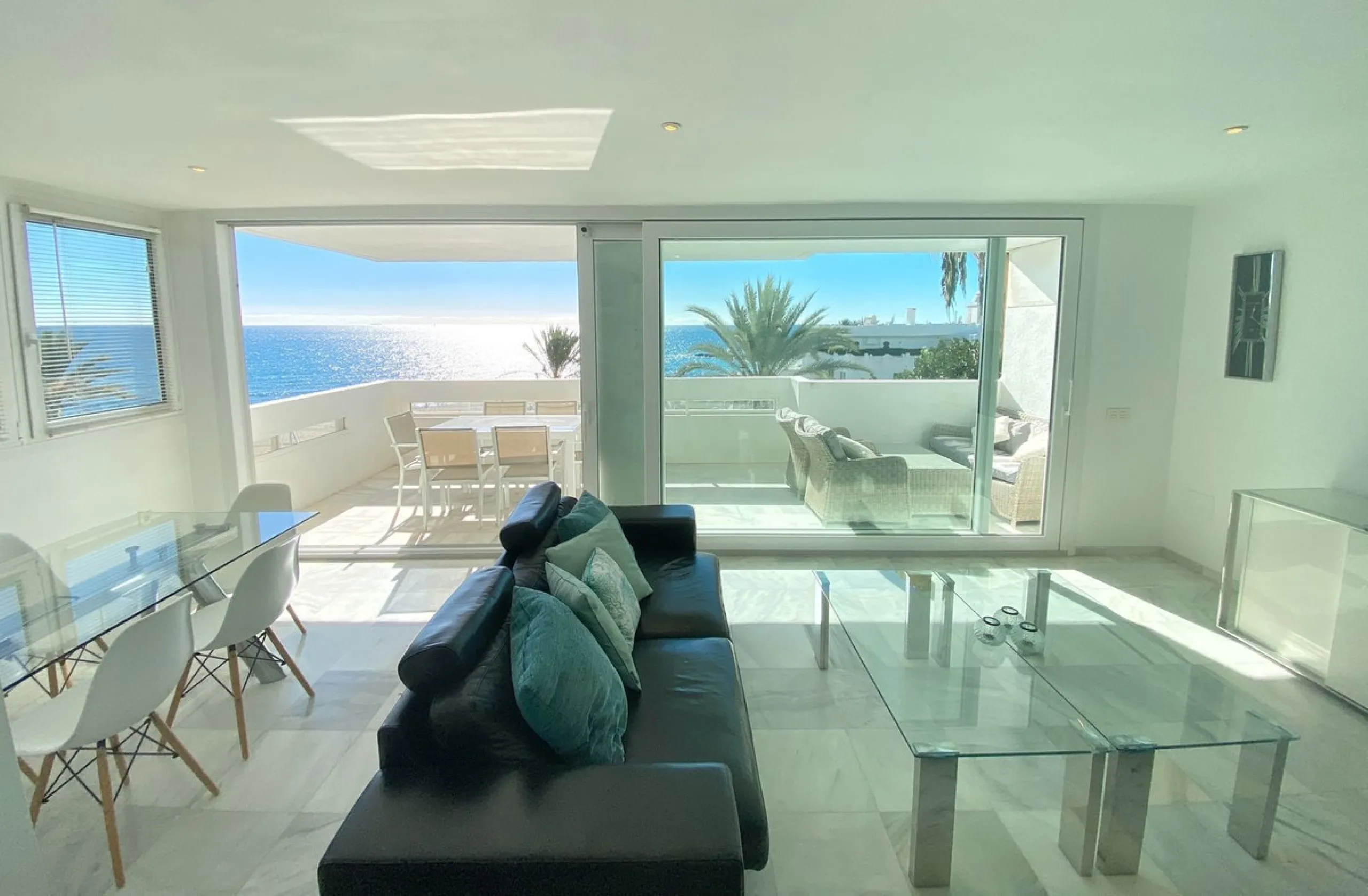 EXCLUSIVE LISTING