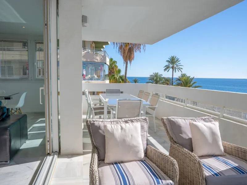 EXCLUSIVE LISTING