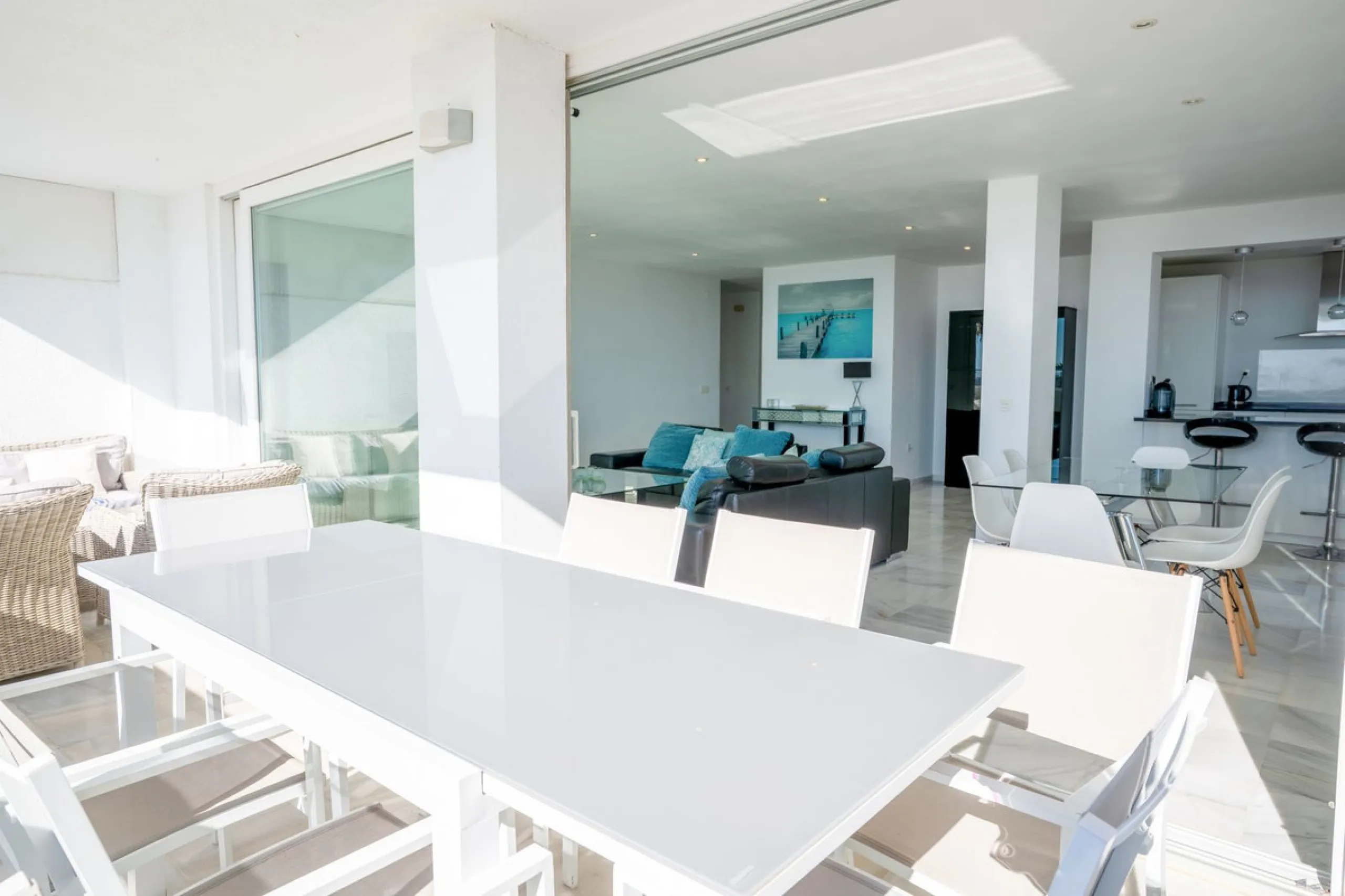 EXCLUSIVE LISTING