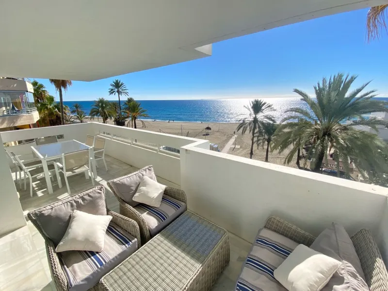 EXCLUSIVE LISTING