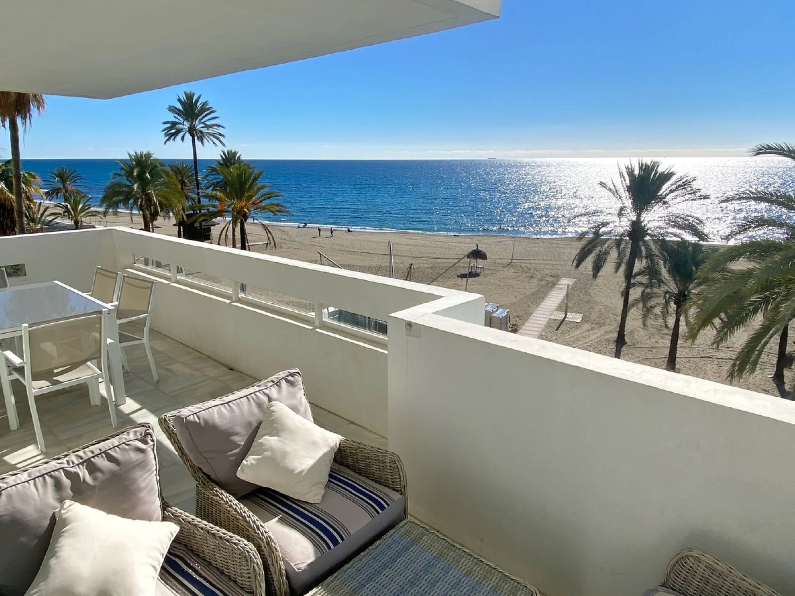 EXCLUSIVE LISTING