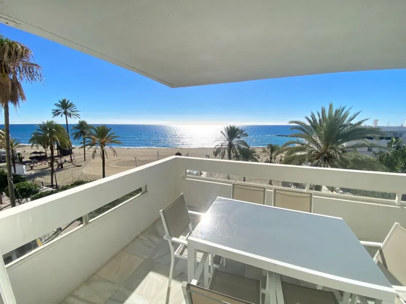 EXCLUSIVE LISTING