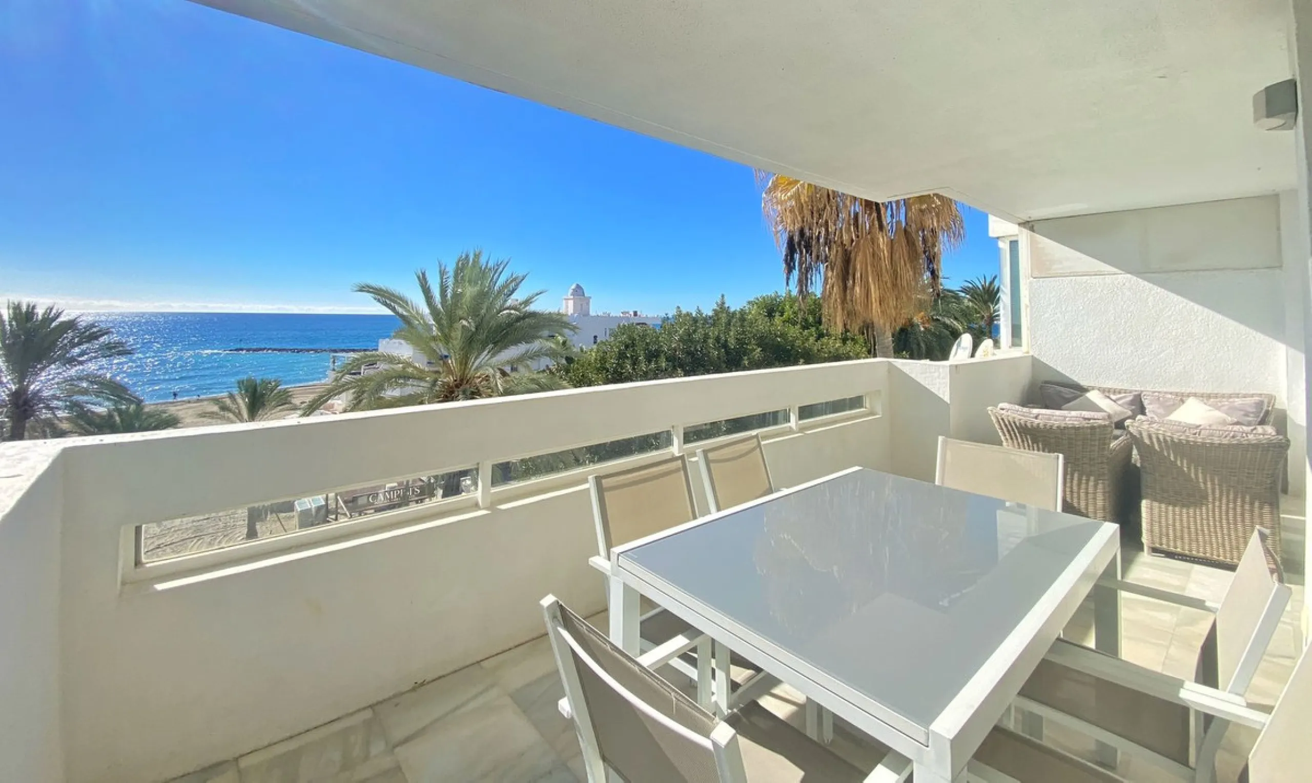 EXCLUSIVE LISTING