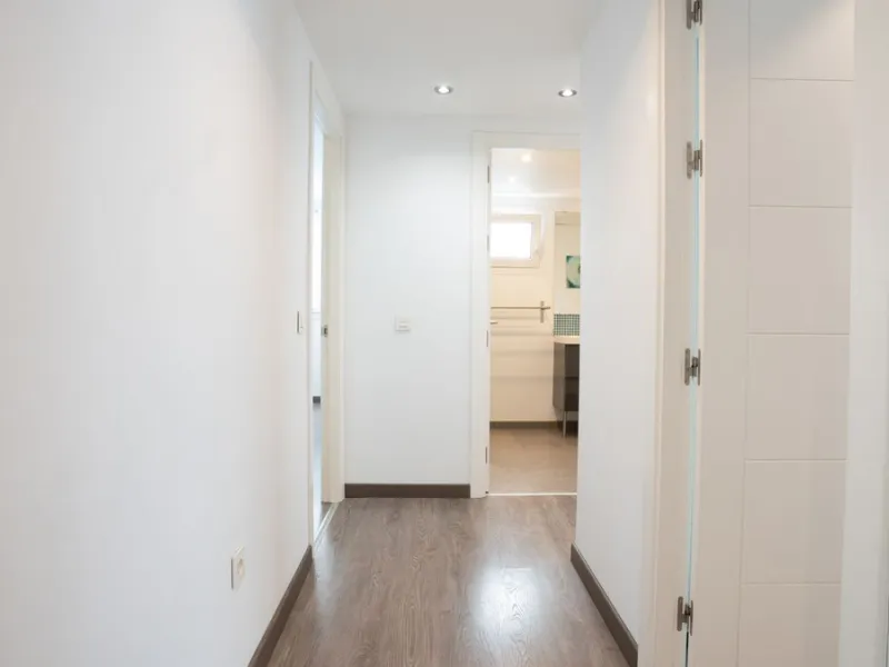 EXCLUSIVE LISTING