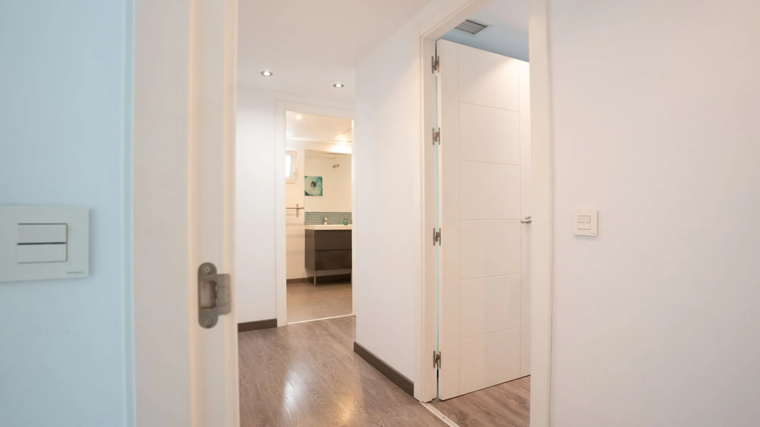 EXCLUSIVE LISTING