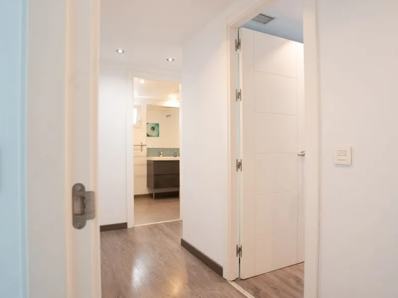 EXCLUSIVE LISTING