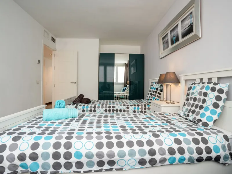 EXCLUSIVE LISTING