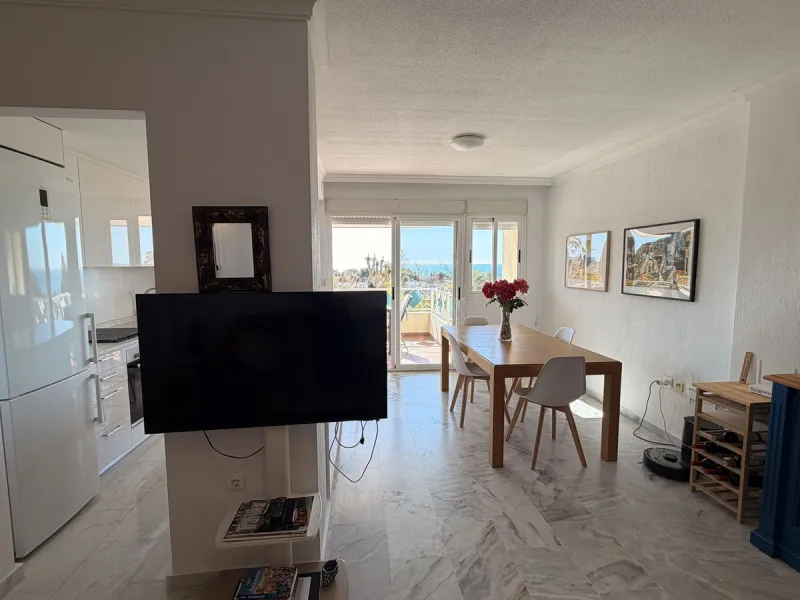Apartment - Middle Floor Apartment в продаже в Marbella, Málaga. В доме 2 спален и 2 ванных комнат. Площадь дома 99 м²