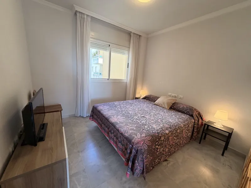 Apartment - Middle Floor Apartment в продаже в Marbella, Málaga. В доме 2 спален и 2 ванных комнат. Площадь дома 99 м²