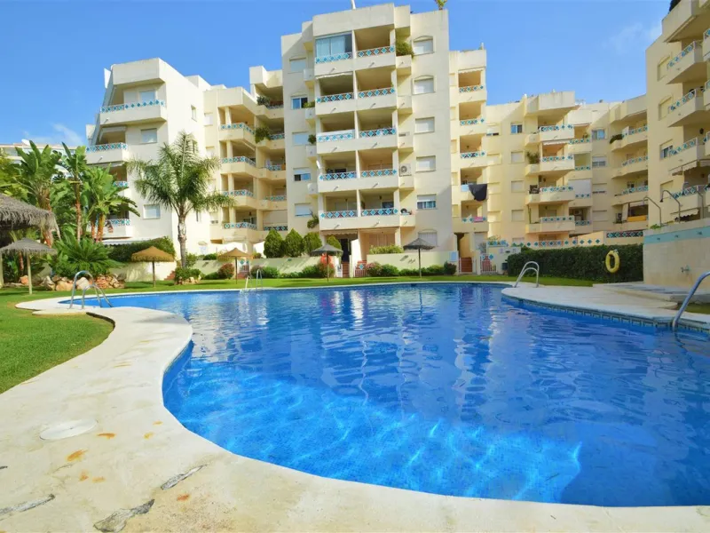 Apartment - Middle Floor Apartment в продаже в Marbella, Málaga. В доме 2 спален и 2 ванных комнат. Площадь дома 99 м²