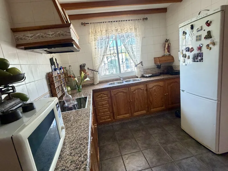 Beautiful and charming townhouse in one of the most desirable areas of Estepona town center.