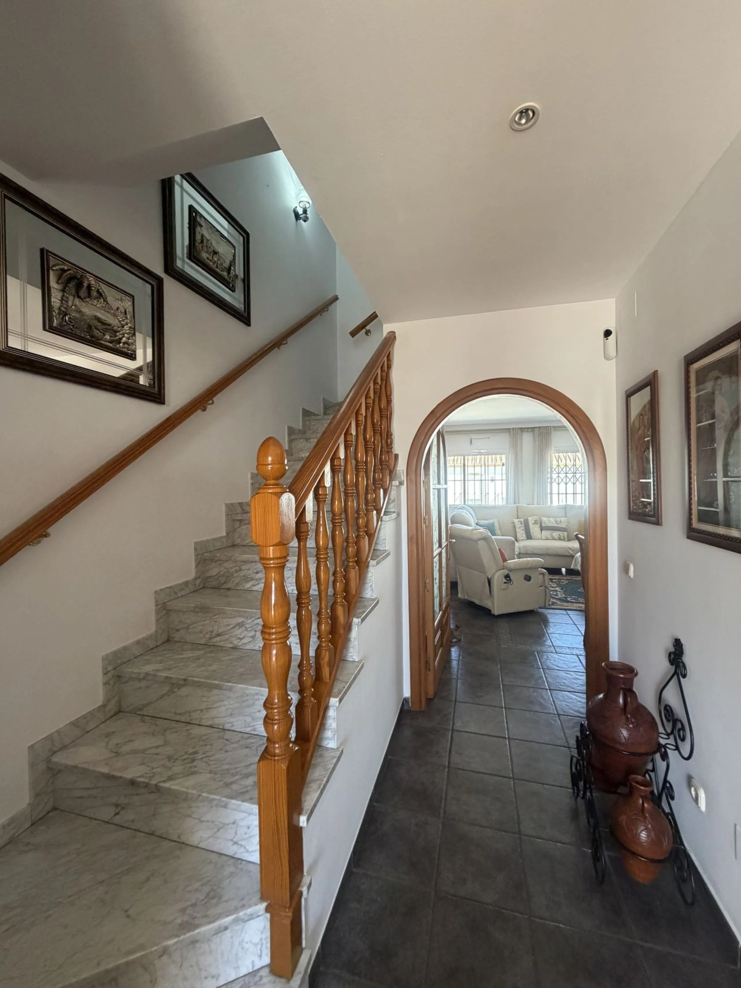 Beautiful and charming townhouse in one of the most desirable areas of Estepona town center.