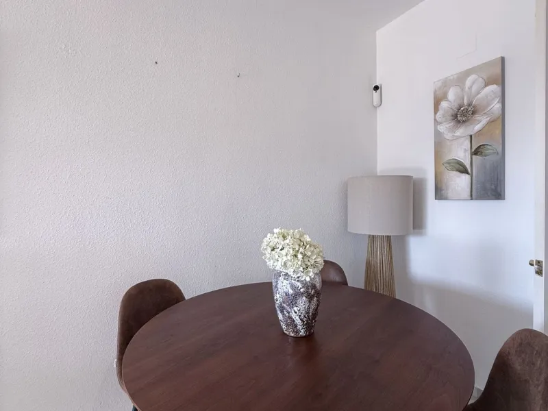 South-Facing Garden Apartment in Prime El Paraíso – Walk to School, Shops, Golf & Beach