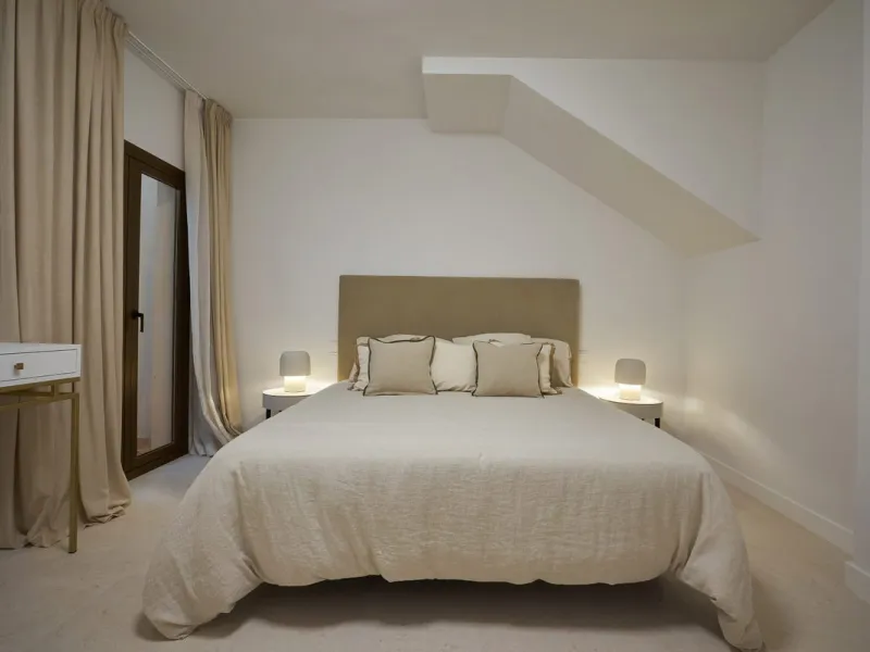 Frontline Aloha Golf townhouse nestled in the prestigious Golf Valley of Nueva Andalucía, this beautifully designed three-story townhouse offers a seamless blend of Mediterranean charm and modern living. Recently renovated, the property captures the lifes