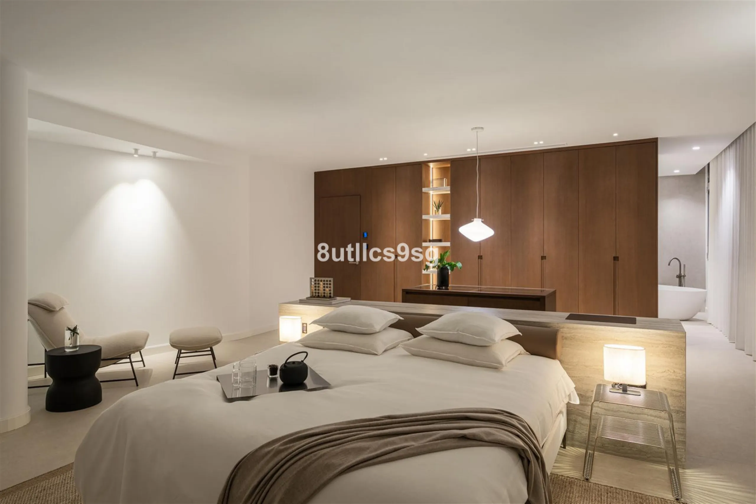 This semi detached house is located in the prestigious area of Sierra Blanca, within the sought-after Marbella Golden Mile in Marbella, Malaga. The property stands out for its generous dimensions, offering 486m² of built space and a 268m² terrace, as well
