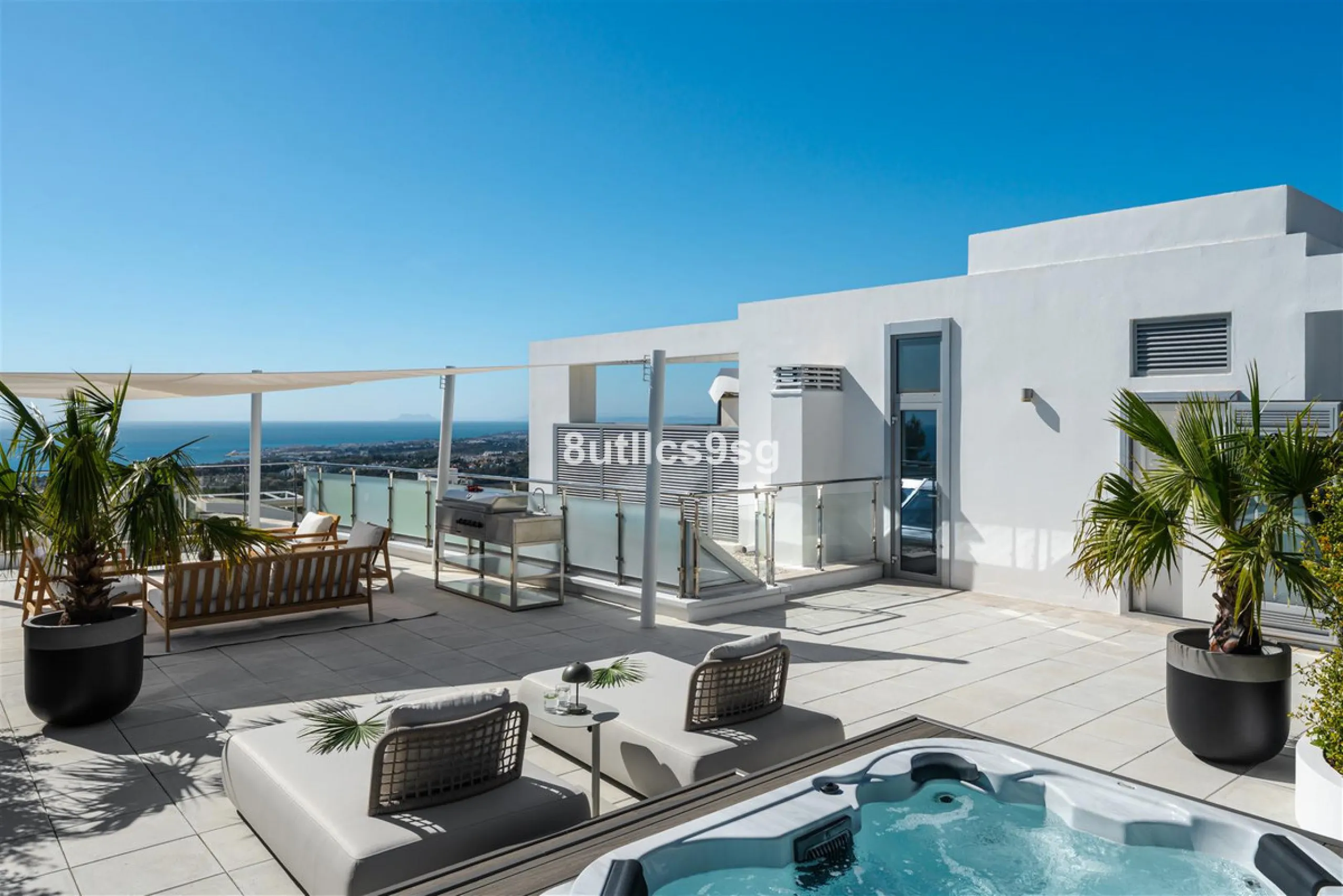 This semi detached house is located in the prestigious area of Sierra Blanca, within the sought-after Marbella Golden Mile in Marbella, Malaga. The property stands out for its generous dimensions, offering 486m² of built space and a 268m² terrace, as well