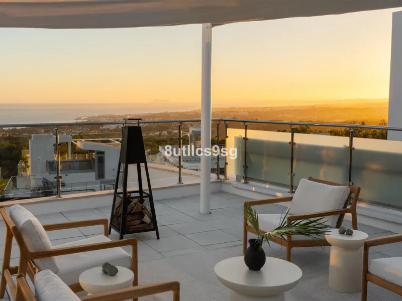 This semi detached house is located in the prestigious area of Sierra Blanca, within the sought-after Marbella Golden Mile in Marbella, Malaga. The property stands out for its generous dimensions, offering 486m² of built space and a 268m² terrace, as well