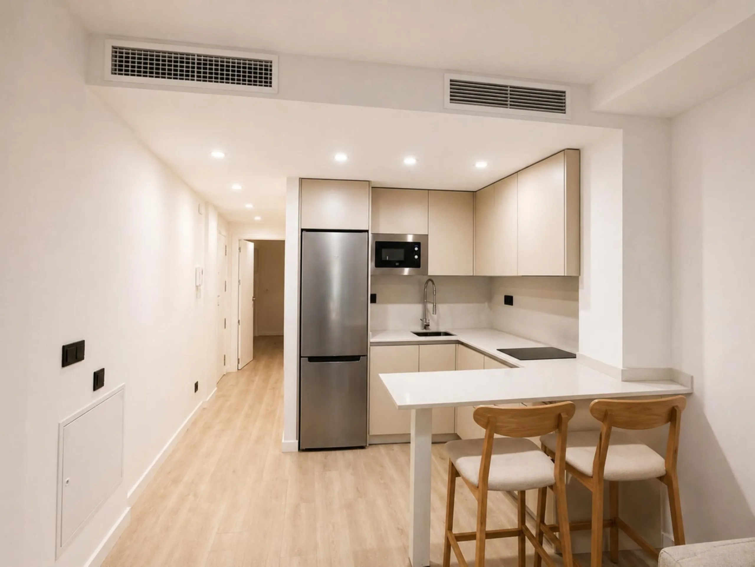Modern 1-Bedroom Apartment Near Málaga Centro