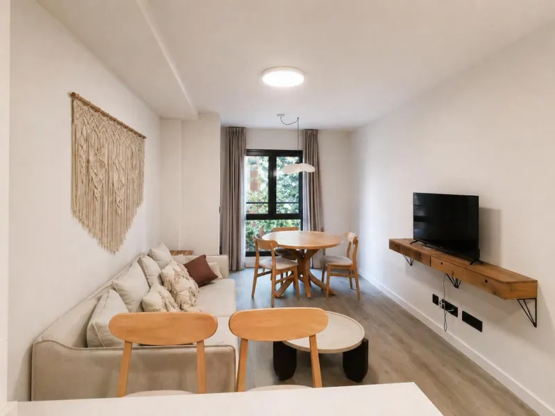 Modern 1-Bedroom Apartment Near Málaga Centro