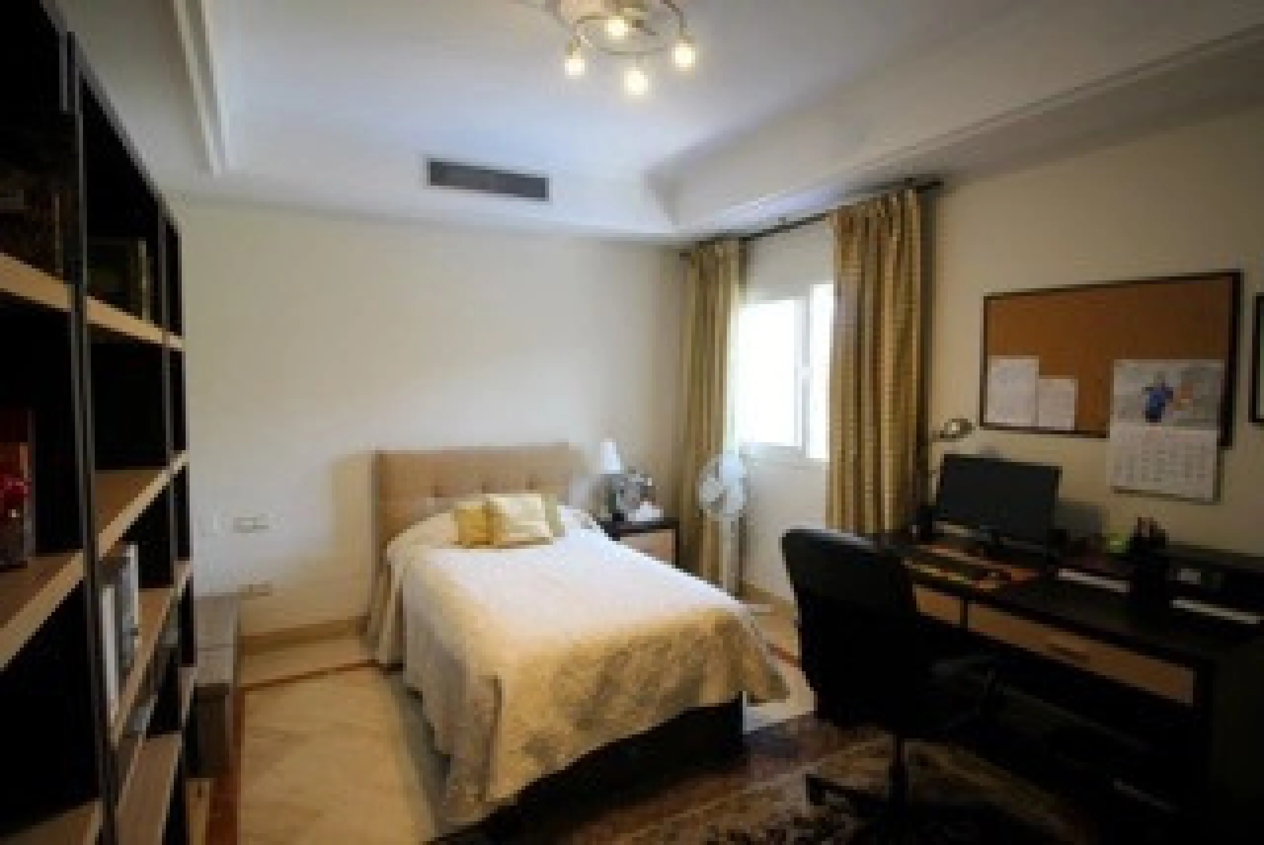 Apartment - Middle Floor Apartment в продаже в Marbella, Málaga. В доме 4 спален и 3 ванных комнат. Площадь дома 389 м²