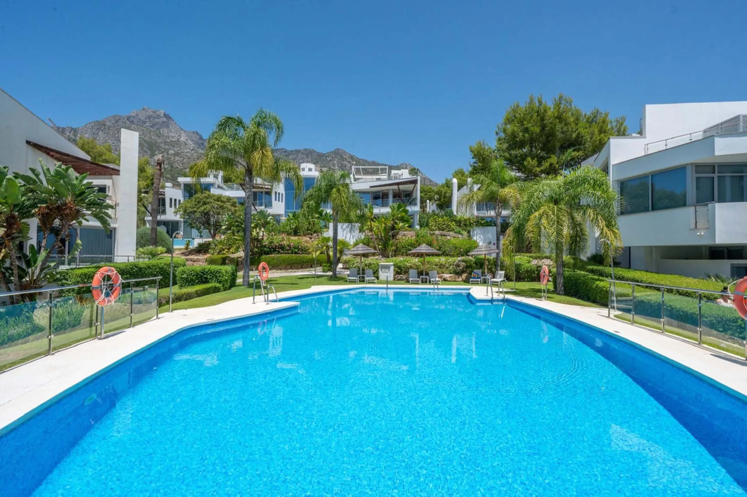 Exceptional Townhouse in Meisho Hills, Sierra Blanca – Marbella