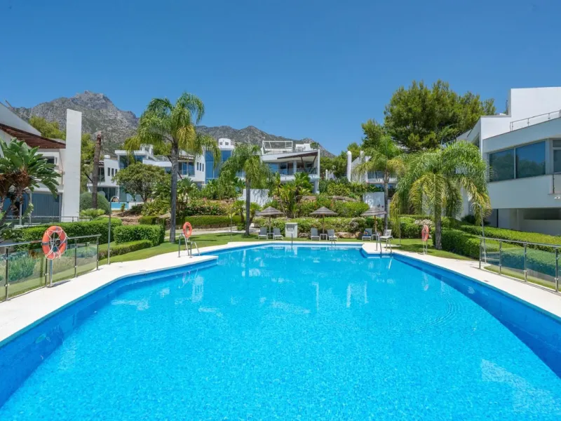 Exceptional Townhouse in Meisho Hills, Sierra Blanca – Marbella
