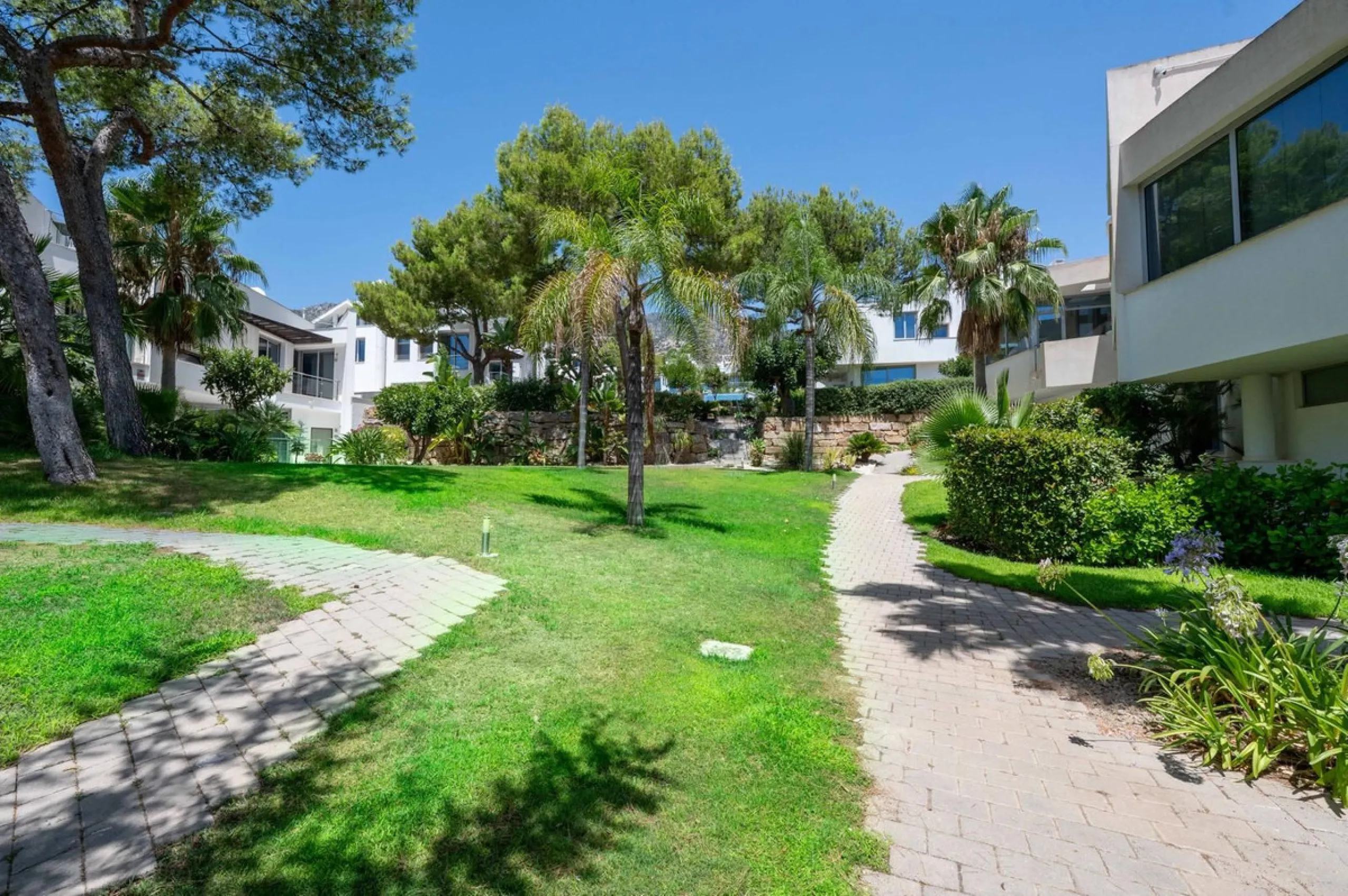 Exceptional Townhouse in Meisho Hills, Sierra Blanca – Marbella