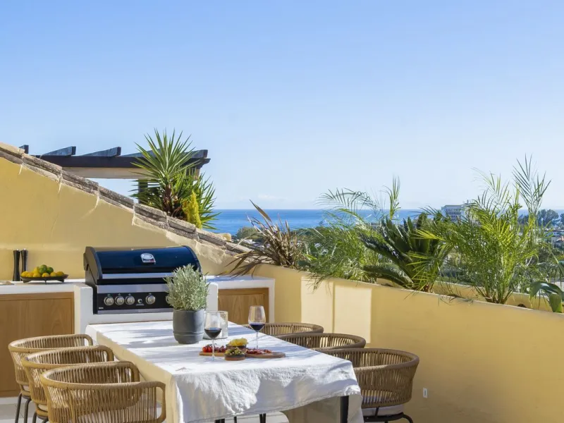 Spectacular Duplex Penthouse with Sea Views on the New Golden Mile