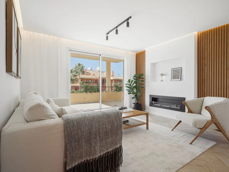Spectacular Duplex Penthouse with Sea Views on the New Golden Mile
