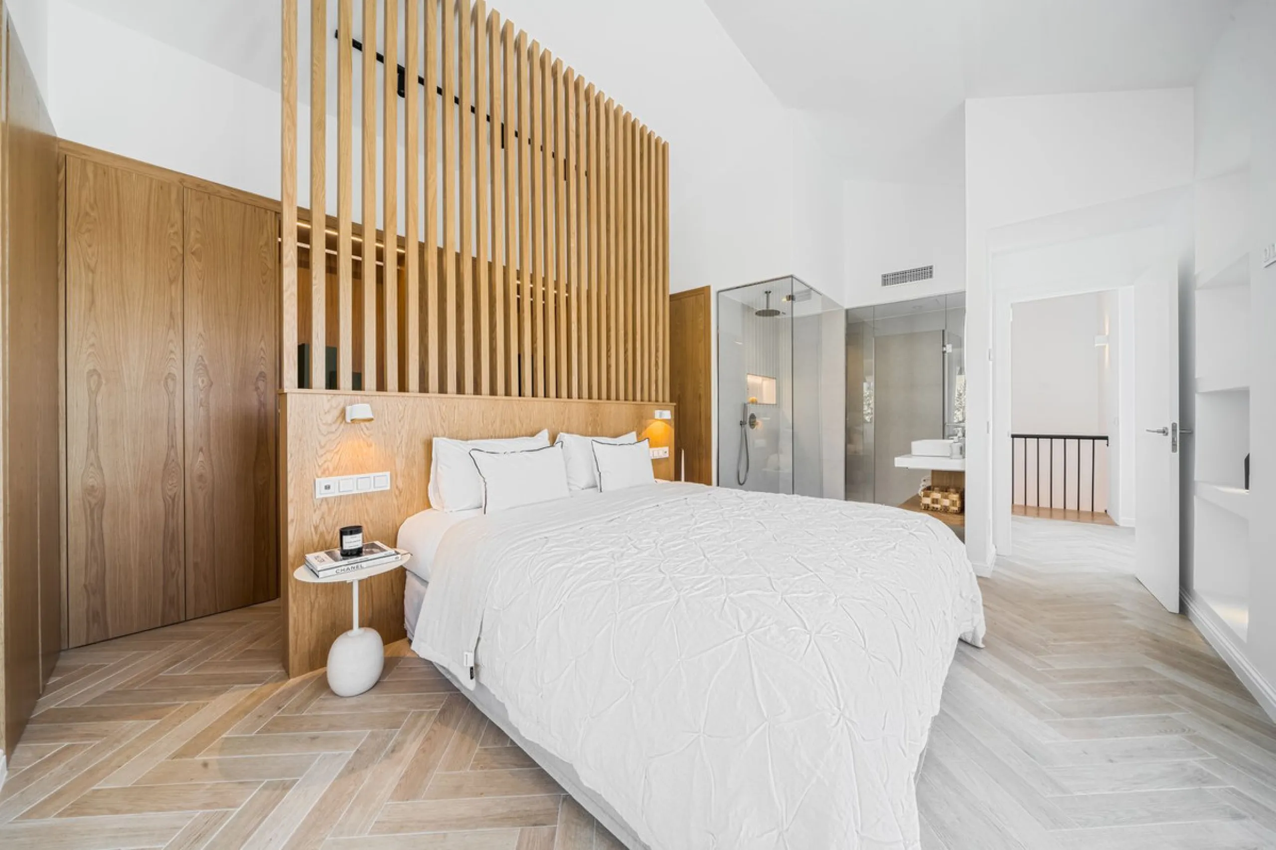 Spectacular Duplex Penthouse with Sea Views on the New Golden Mile