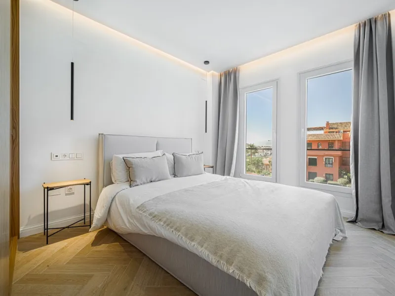 Spectacular Duplex Penthouse with Sea Views on the New Golden Mile