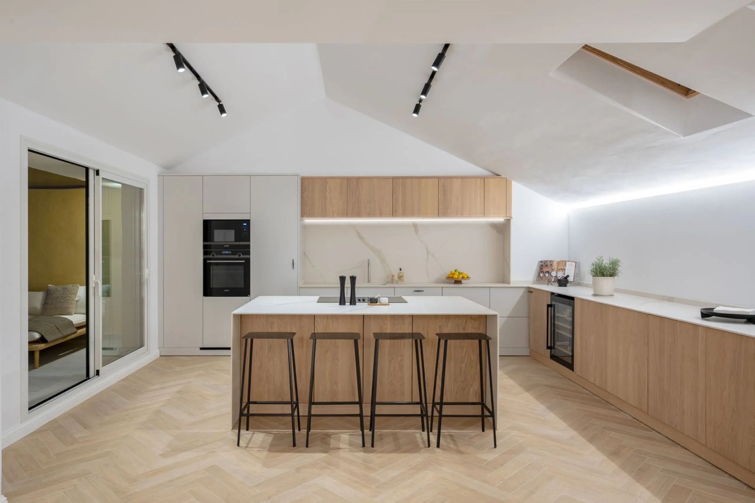 Spectacular Duplex Penthouse with Sea Views on the New Golden Mile