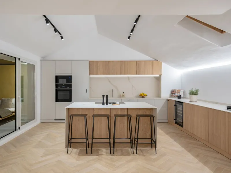Spectacular Duplex Penthouse with Sea Views on the New Golden Mile