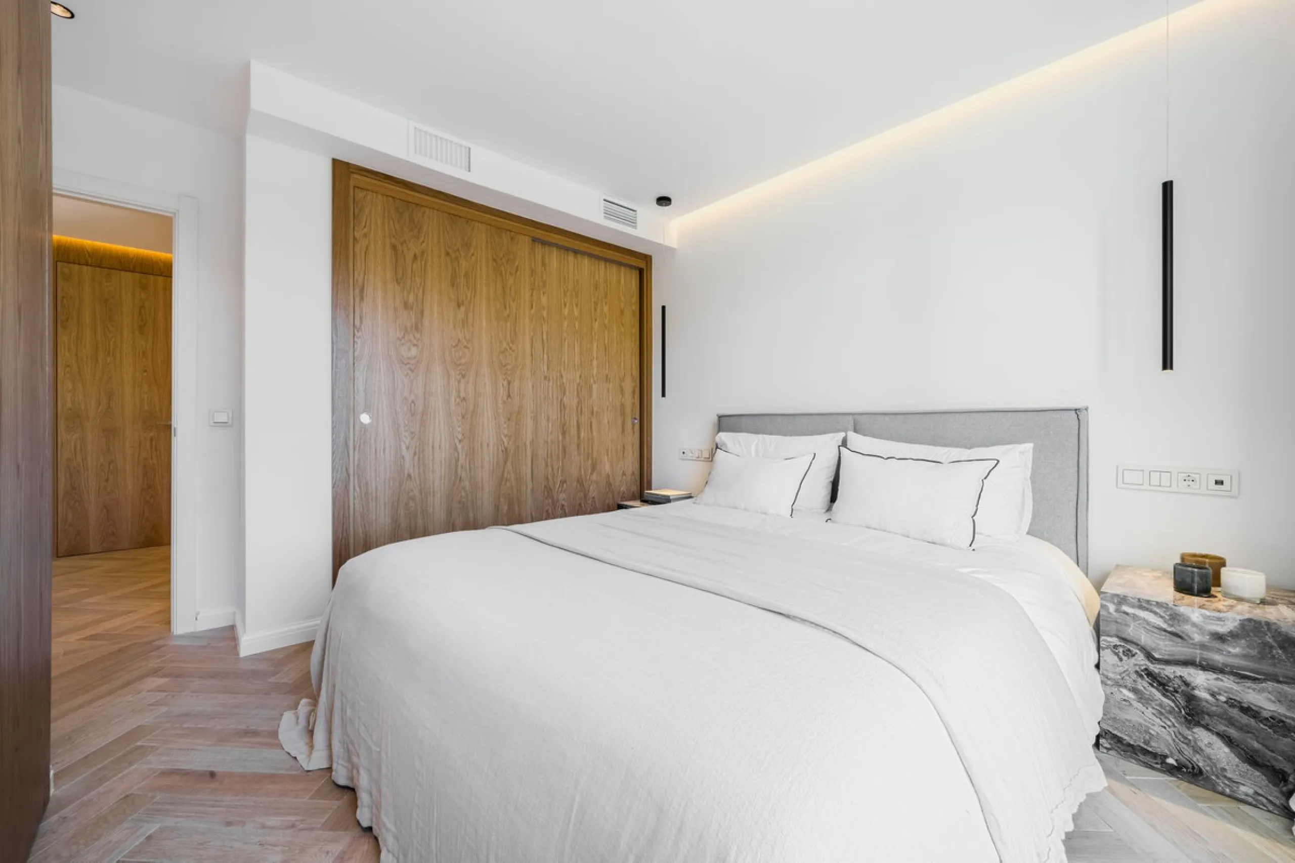 Spectacular Duplex Penthouse with Sea Views on the New Golden Mile