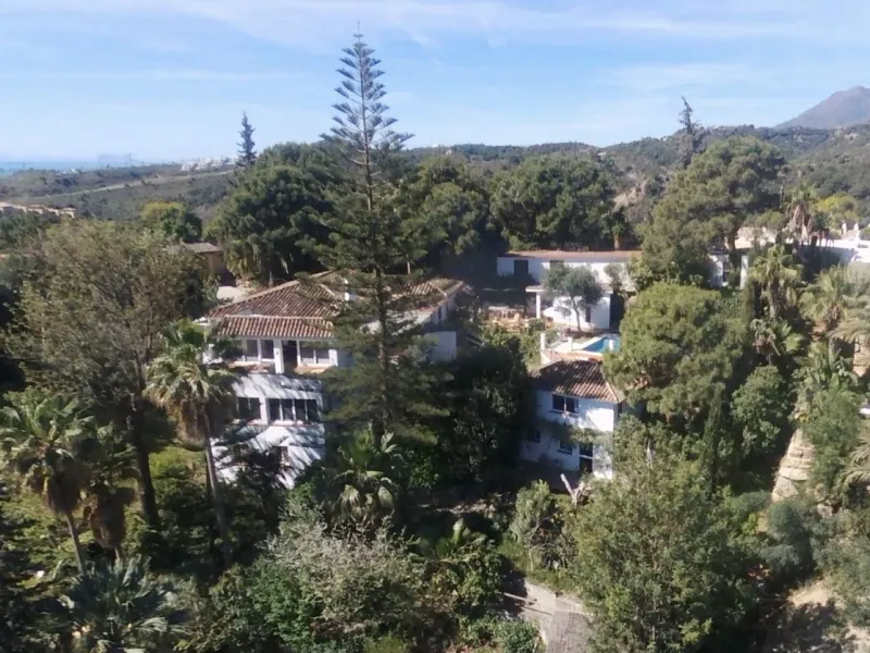 Residence or boutique hotel with stunning sea views