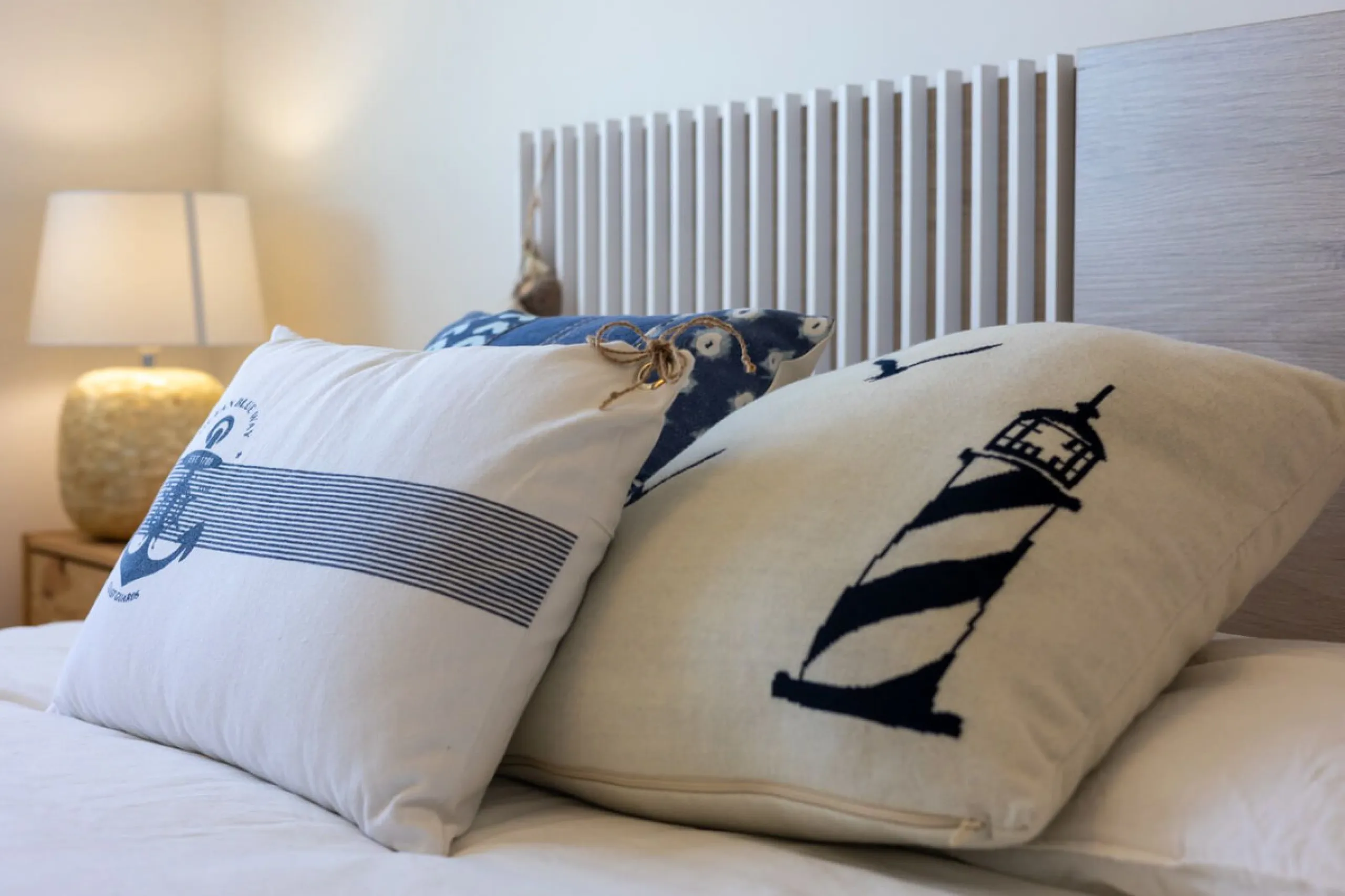 Located in the Campana area of Nueva Andalucia, an international and lively area to live in, with all amenities within walking distance of your home, including restaurants, pharmacies, schools, supermarkets, etc. Jardines de Guadaiza is a modern apartment