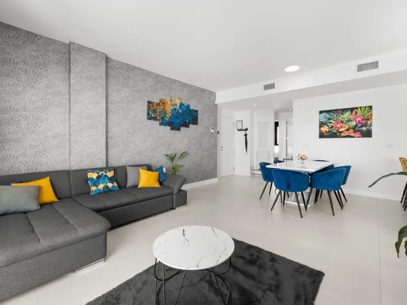STYLISH 3-BEDROOM CORNER APARTMENT WITH STUNNING MEDITERRANEAN SEA VIEWS!