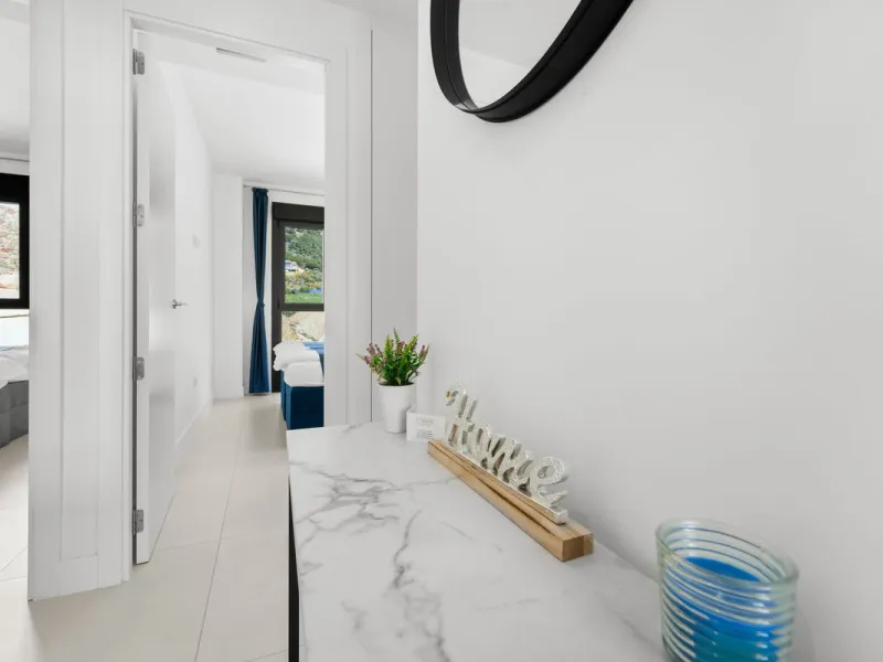 STYLISH 3-BEDROOM CORNER APARTMENT WITH STUNNING MEDITERRANEAN SEA VIEWS!