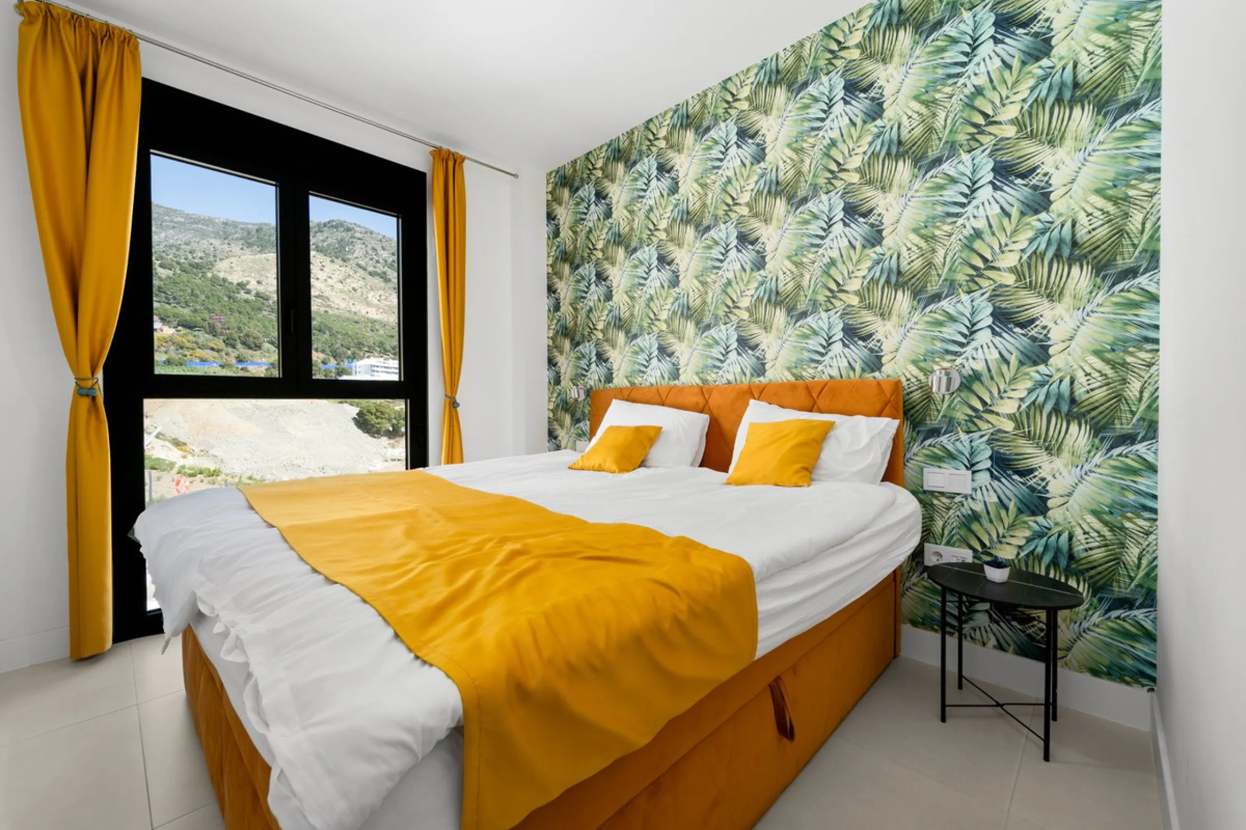 STYLISH 3-BEDROOM CORNER APARTMENT WITH STUNNING MEDITERRANEAN SEA VIEWS!