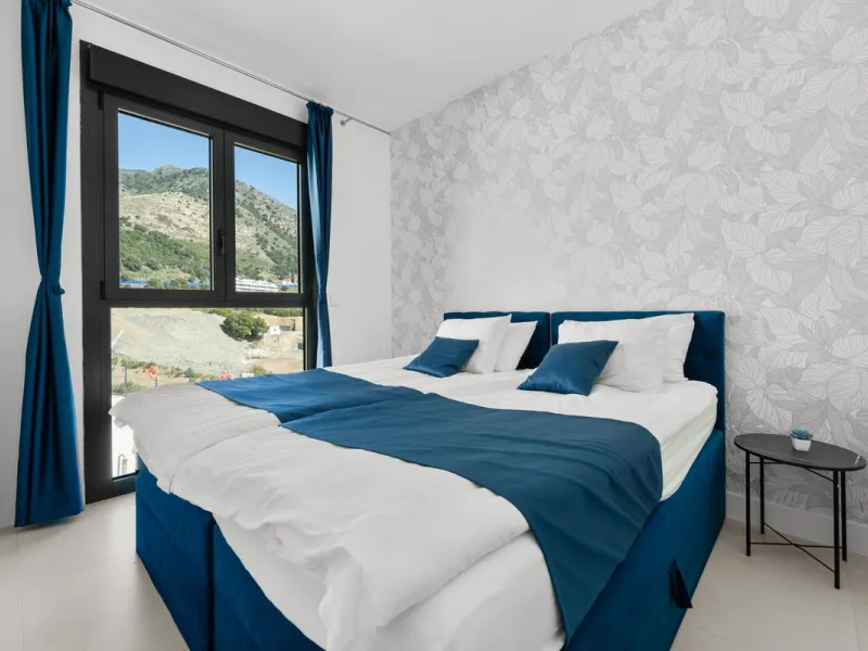 STYLISH 3-BEDROOM CORNER APARTMENT WITH STUNNING MEDITERRANEAN SEA VIEWS!