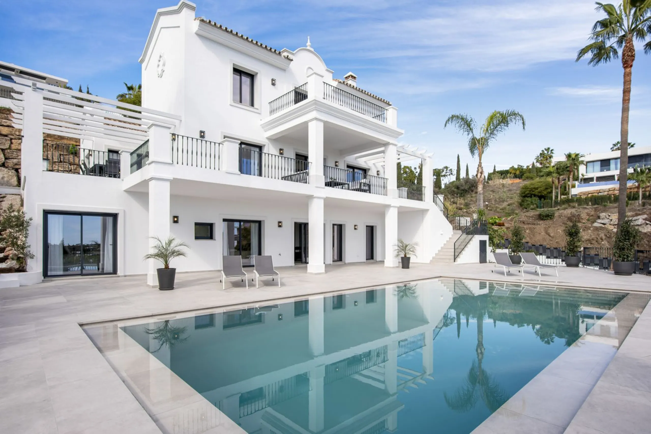 Fully renovated (key ready) completely furnished villa in the Los Flamingos Golf Resort (completed February 2024)