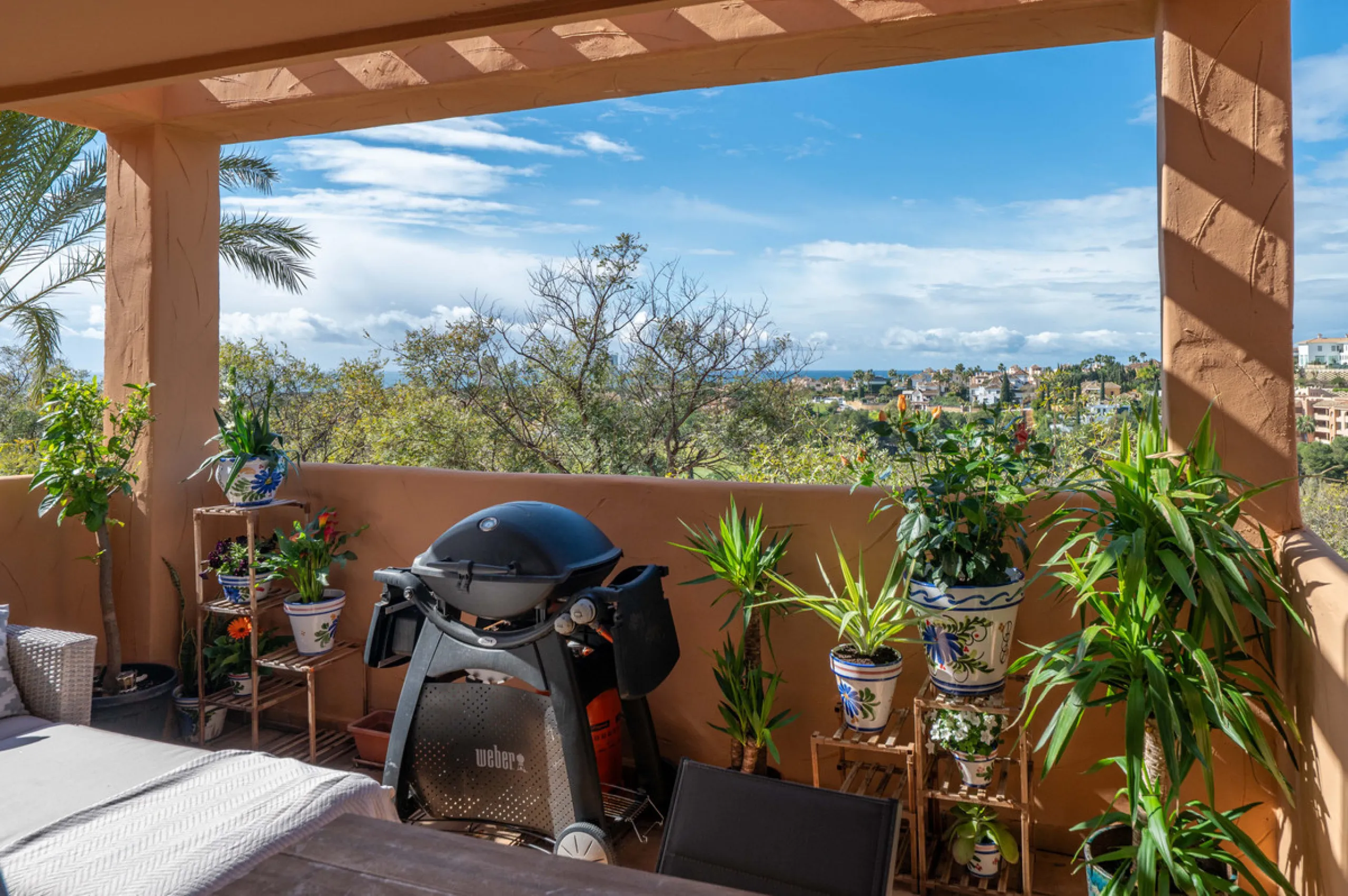 This bright two-bedroom, two-bathroom apartment is located in the well-maintained