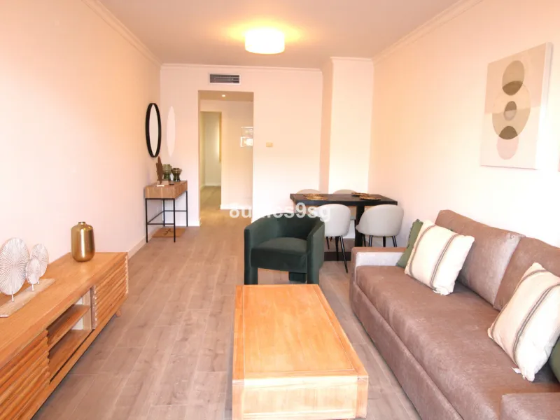 Apartment - Penthouse Duplex в продаже в Benahavís, Málaga. В доме 3 спален и 2 ванных комнат. Площадь дома 189 м²