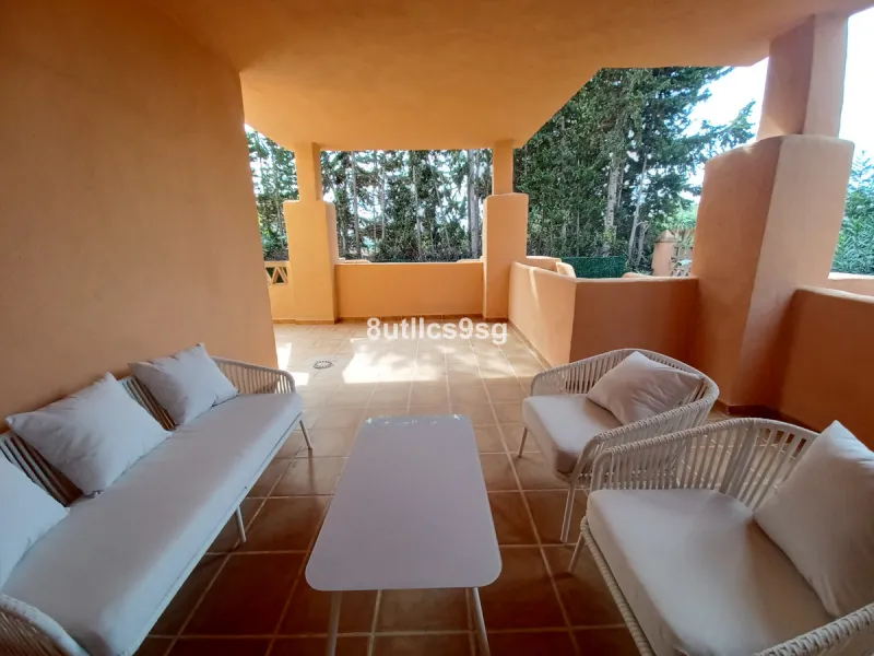 Apartment - Penthouse Duplex в продаже в Benahavís, Málaga. В доме 3 спален и 2 ванных комнат. Площадь дома 189 м²