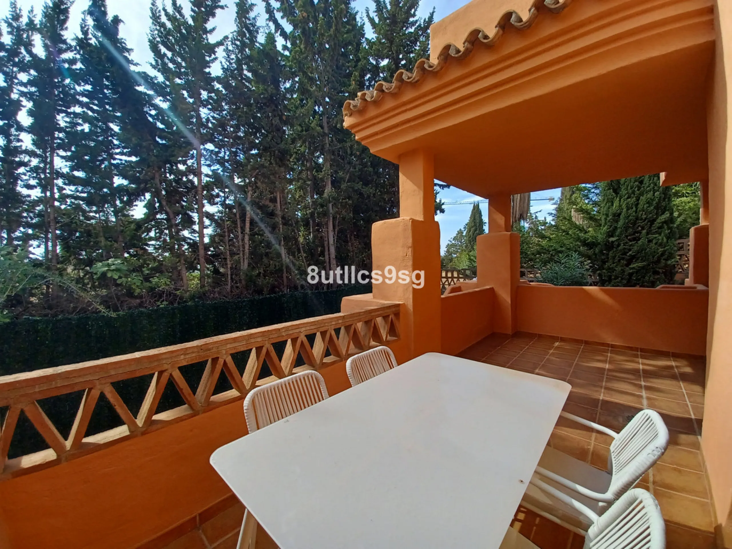 Apartment - Penthouse Duplex в продаже в Benahavís, Málaga. В доме 3 спален и 2 ванных комнат. Площадь дома 189 м²